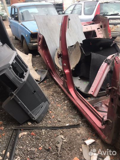 Кузов по частям Renault Logan