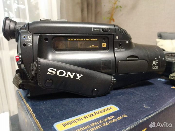 Видеокамера sony handycam