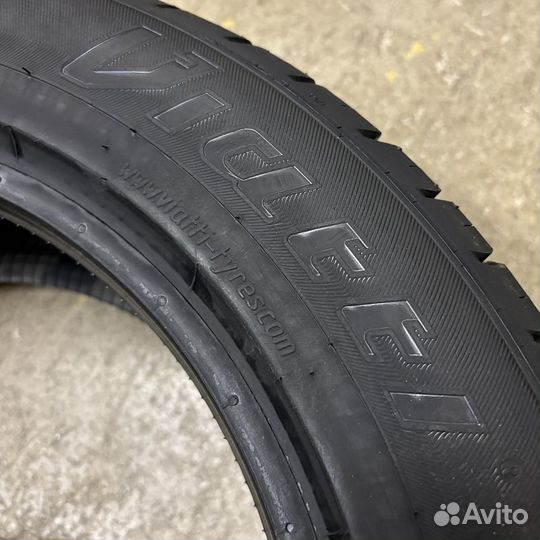 Viatti Strada Asimmetrico V-130 205/65 R16 95V