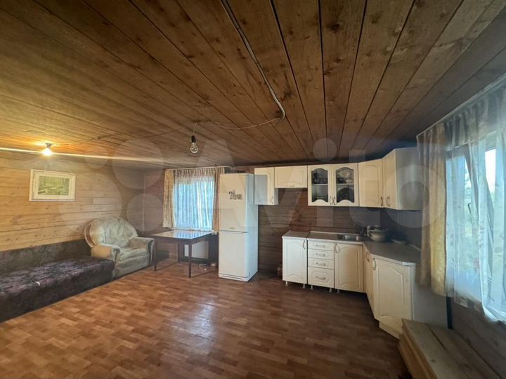 Дом 65 м² на участке 15 сот.