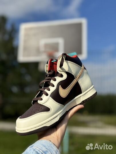 Оригинальные кроссовки Nike Dunk High (GS)