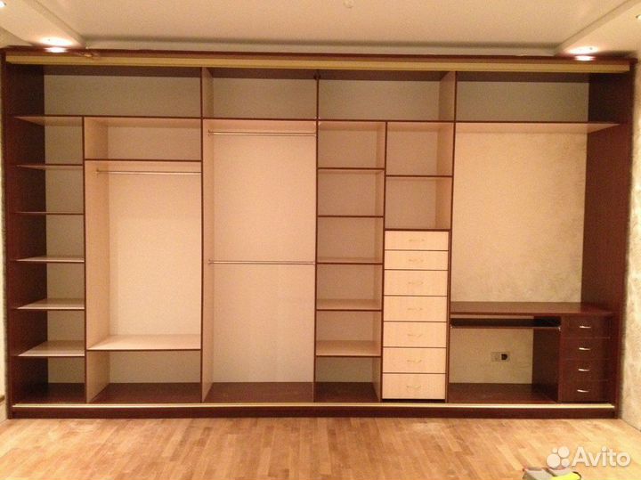 Встроенный шкаф