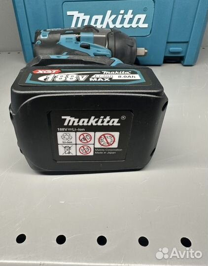 Аккумуляторный гайковерт Makita