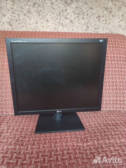 Монитор lg flatron l1919s