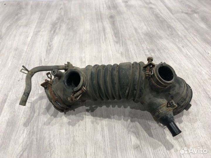 Патрубок воздушного фильтра Toyota Camry XV40 2007