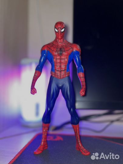 Человек паук игрушка