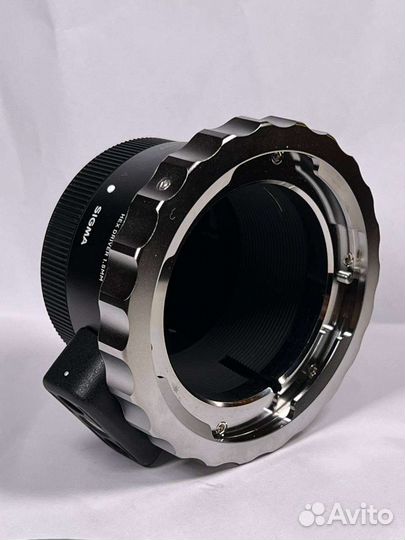 Sigma MC-31 Mount Converter/Lens Adapter PL-Mount