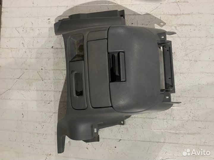 Накладка на торпедо Honda Cr-V внедорожник 2 2001