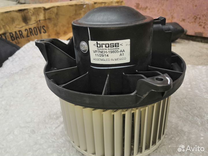 Моторчик отопителя Nissan 27226EA01A