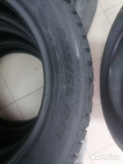 Pirelli Ice Zero 2 225/55 R19