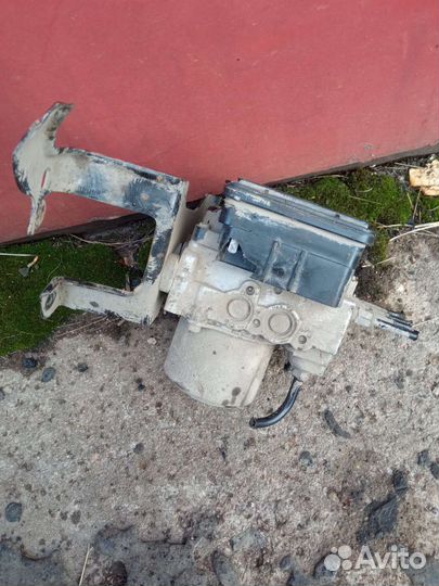 Блок ABS Honda civic 8 4D рестайлинг