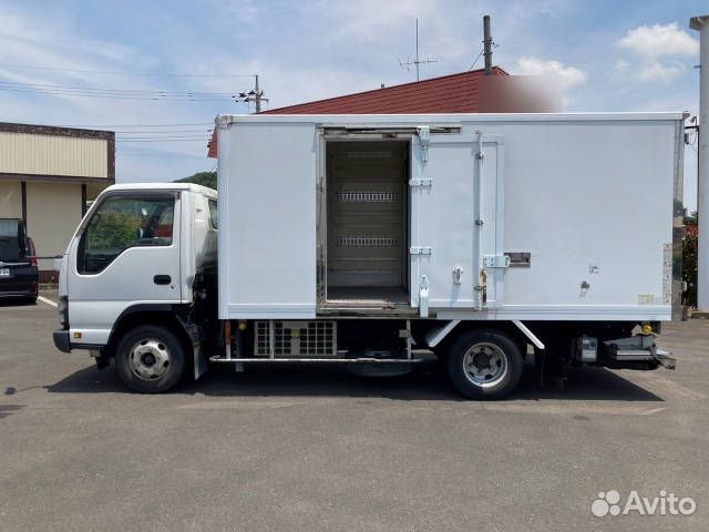 Isuzu Elf, 2005