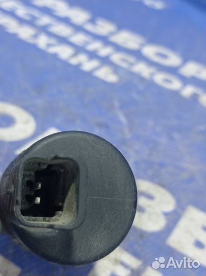 Моторчик омывателя лобового стекла Renault Logan 1