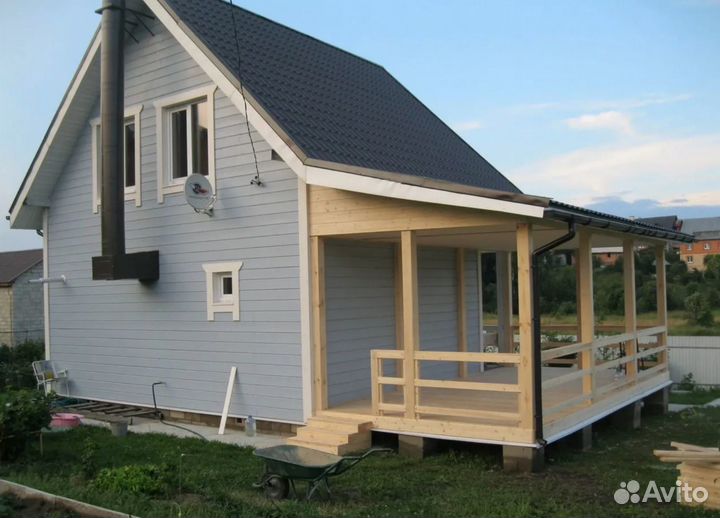 Бригада строителей