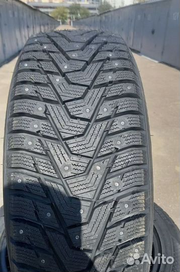 Hankook Winter i'Pike X W429A 225/55 R19