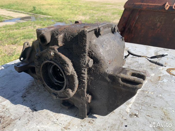 Редуктор BMW E34 E32 3.64