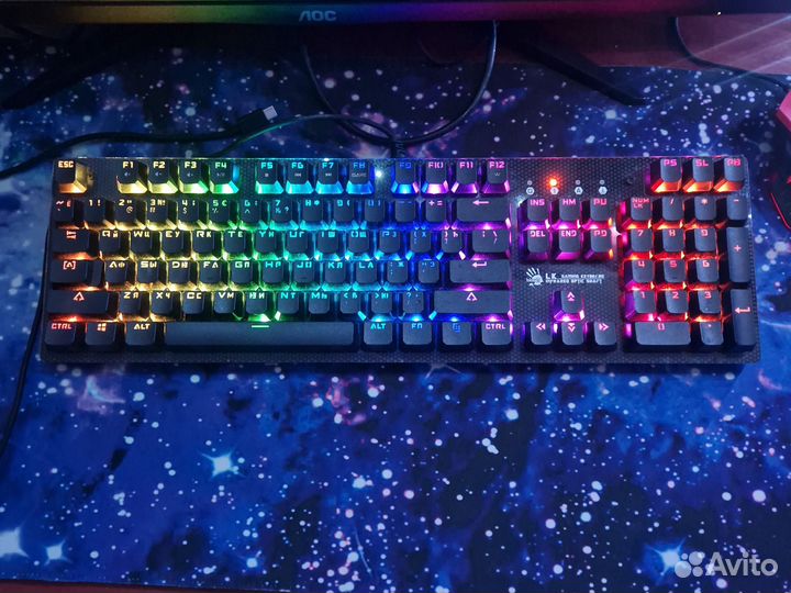 Игровая механическая клавиатура