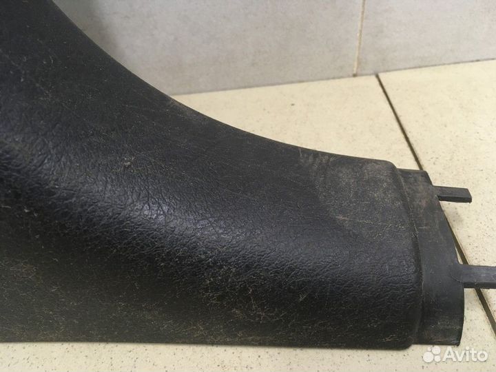 Обшивка стойки 307 2001-2007