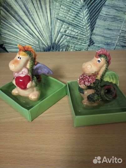 Динозавр, статуэтка интерьерная