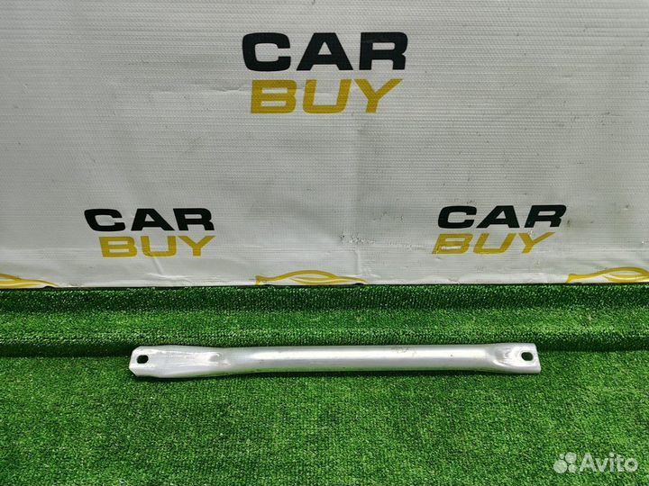 Распорка (растяжка) стоек, поперечина правая BMW 5