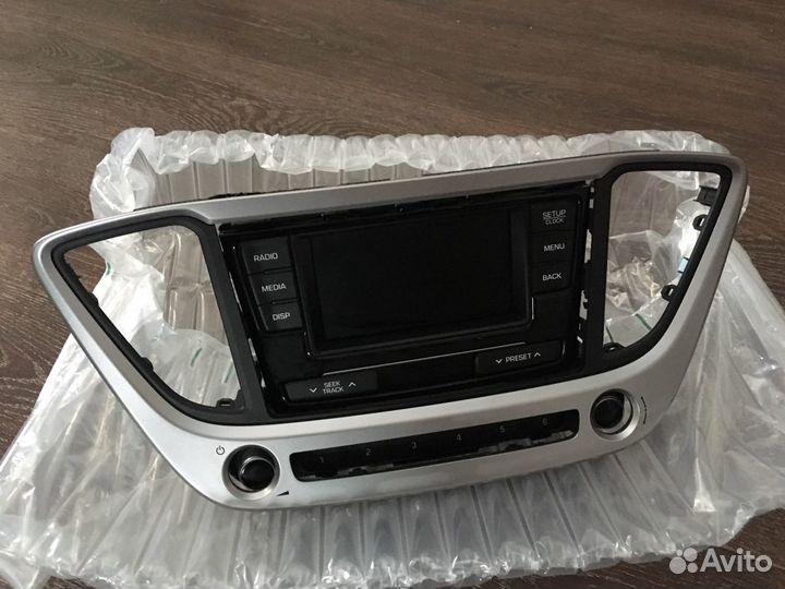 Штатная магнитола Hyundai-Solaris