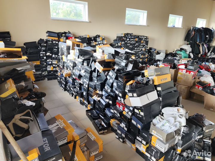 Вещи и обувь мужская и женская