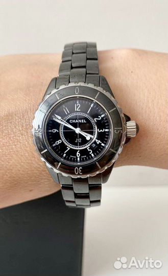 Часы Chanel J12 (оригинал)