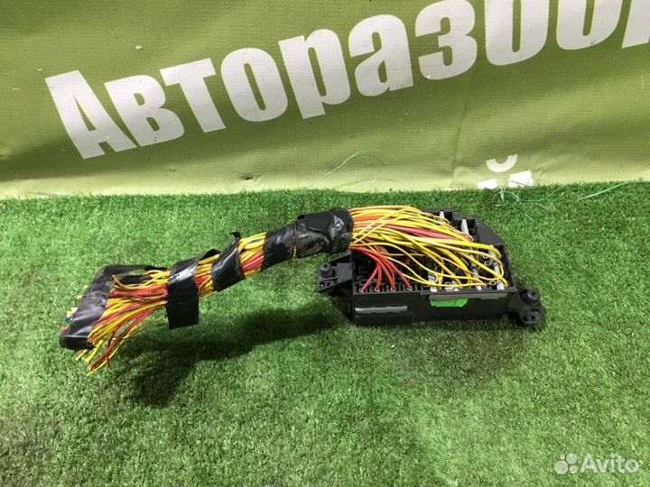 Блок предохранителей Renault Logan LS12 K7MF710