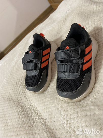 Кроссовки детские adidas