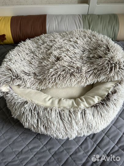 Закрытая лежанка домик для кошек