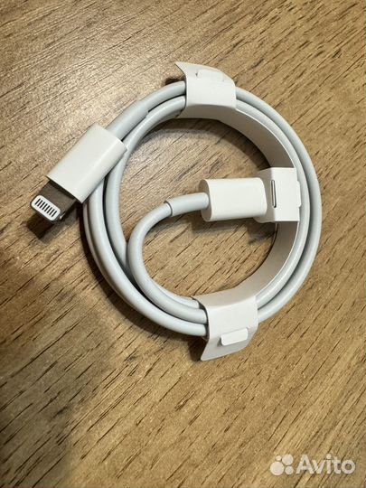 Кабель на iPhone usb c lighting