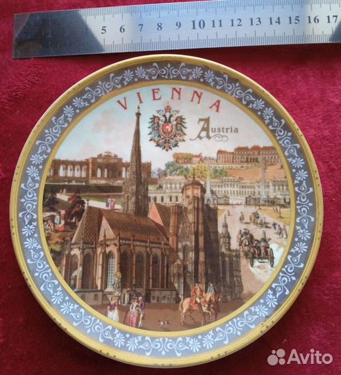 Настенная тарелка с городами 1 часть