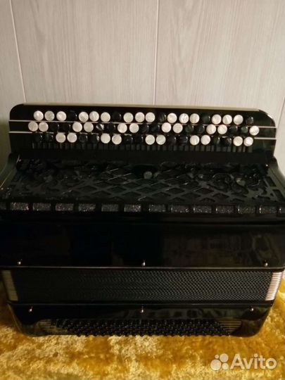 Баян Тула,цельная планка,медь,латунь