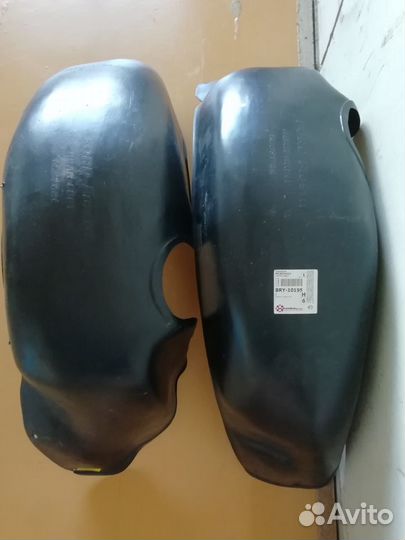 Подкрылки на форд фиеста 2001-2008 года