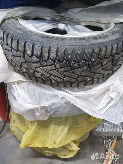 Pirelli Ice Zero 18/55 R18