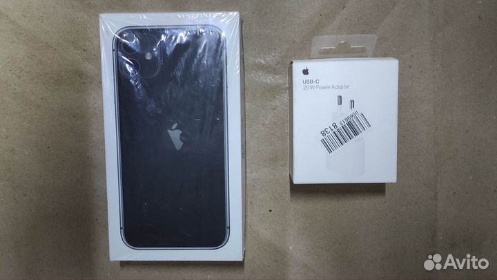 Телефон iPhone 11 128 gb