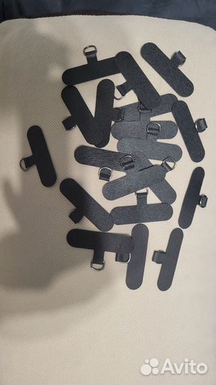 Универсальный ремешок для телефона