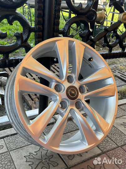 Диски на Opel Insignia