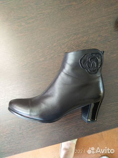 Ботинки демисезонные женские Герда р. 37 новые