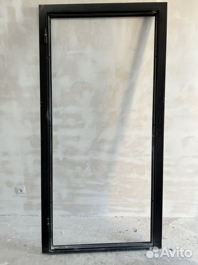 Дверь входная от застройщика