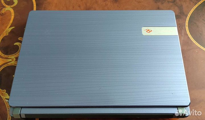 Нетбук packard bell