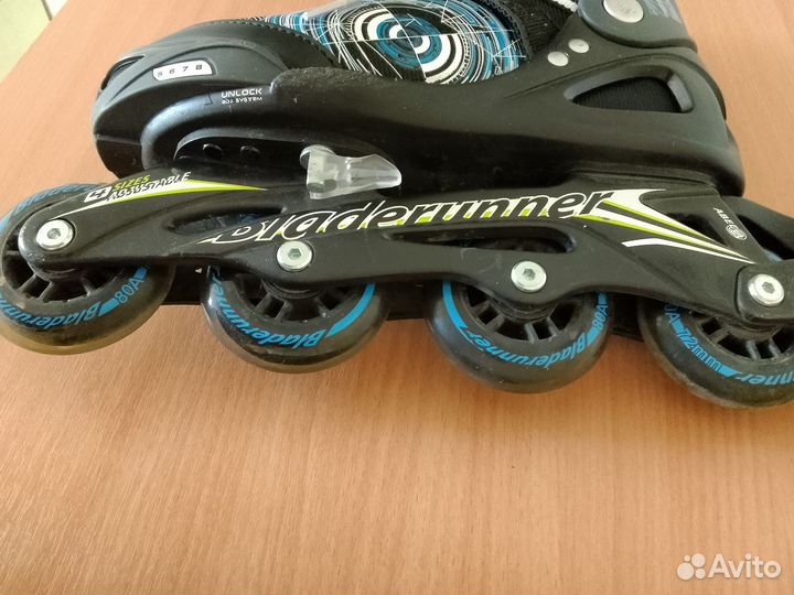 Роликовые раздвижные коньки Bladerunner