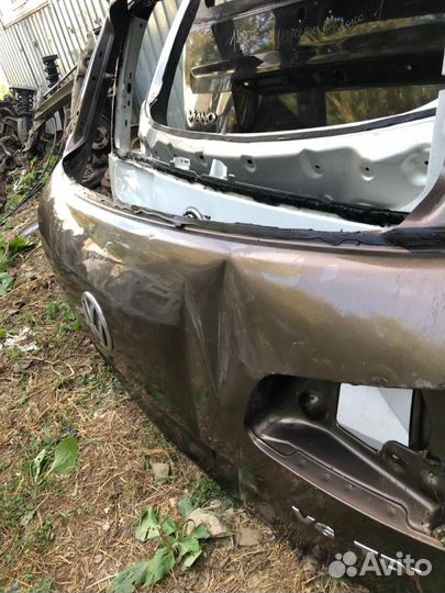 Крышка багажника volkswagen touareg