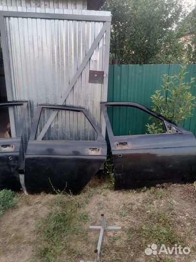Автомобильные двери от priora