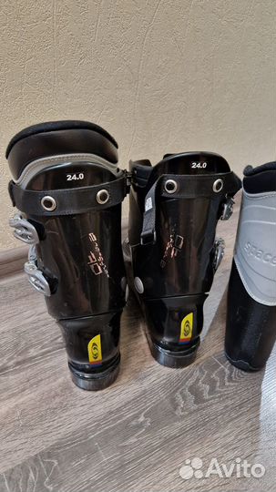 Горнолыжные ботинки Salomon (р-р 37)