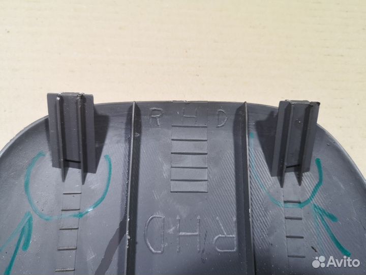 Консоль магнитофона Toyota Corolla EE111