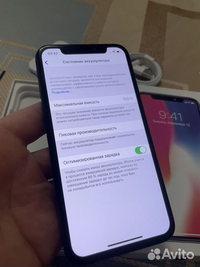 iPhone X, 64 ГБ