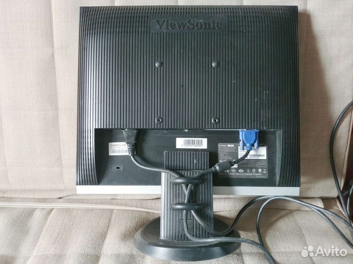 Мониторы Dell 17