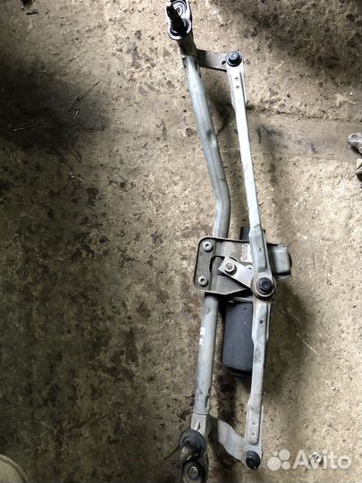 Трапеция дворников Mazda 3 BK