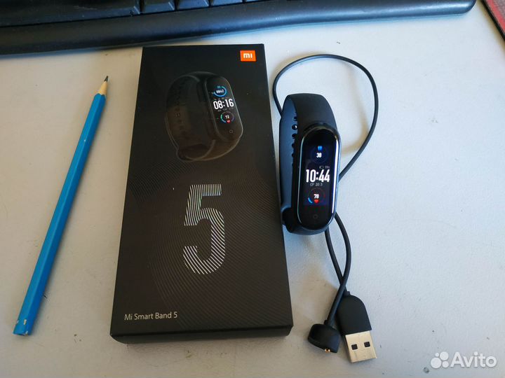 Смарт браслет Mi SMART Band 5